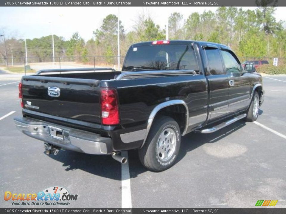 2006 Chevrolet Silverado 1500 LT Extended Cab Black / Dark Charcoal Photo #27