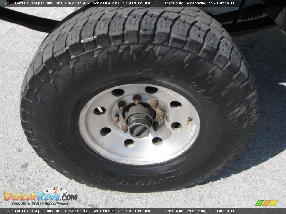 2003 Ford F350 Super Duty Lariat Crew Cab 4x4 Sonic Blue Metallic / Medium Flint Photo #16