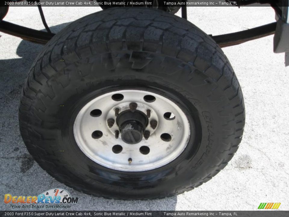2003 Ford F350 Super Duty Lariat Crew Cab 4x4 Sonic Blue Metallic / Medium Flint Photo #17
