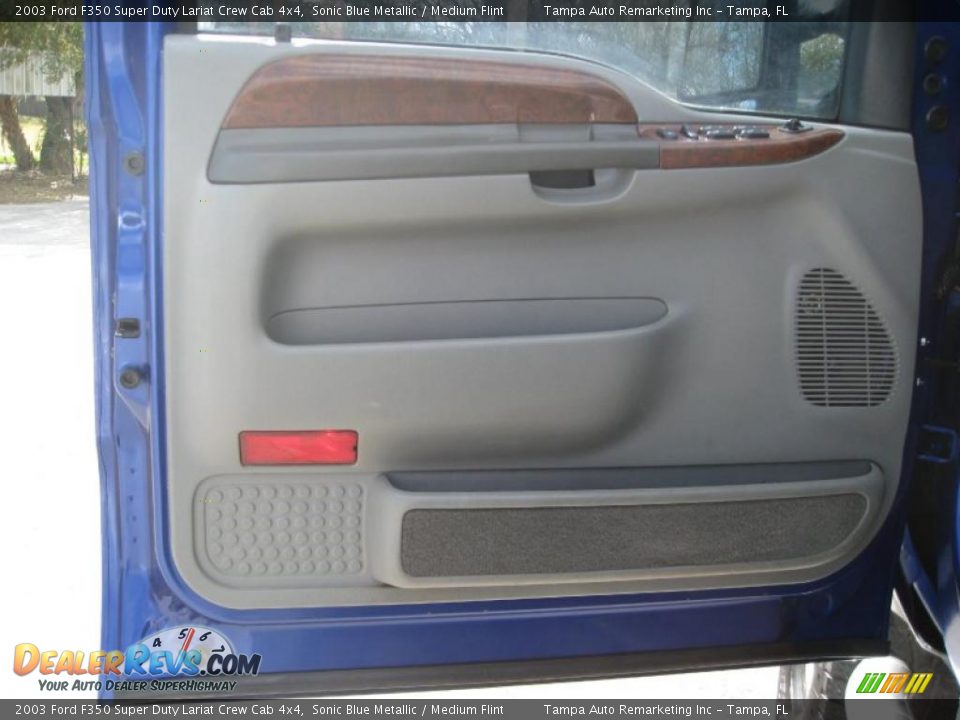 2003 Ford F350 Super Duty Lariat Crew Cab 4x4 Sonic Blue Metallic / Medium Flint Photo #19