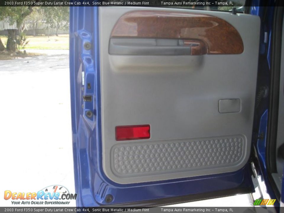 2003 Ford F350 Super Duty Lariat Crew Cab 4x4 Sonic Blue Metallic / Medium Flint Photo #21