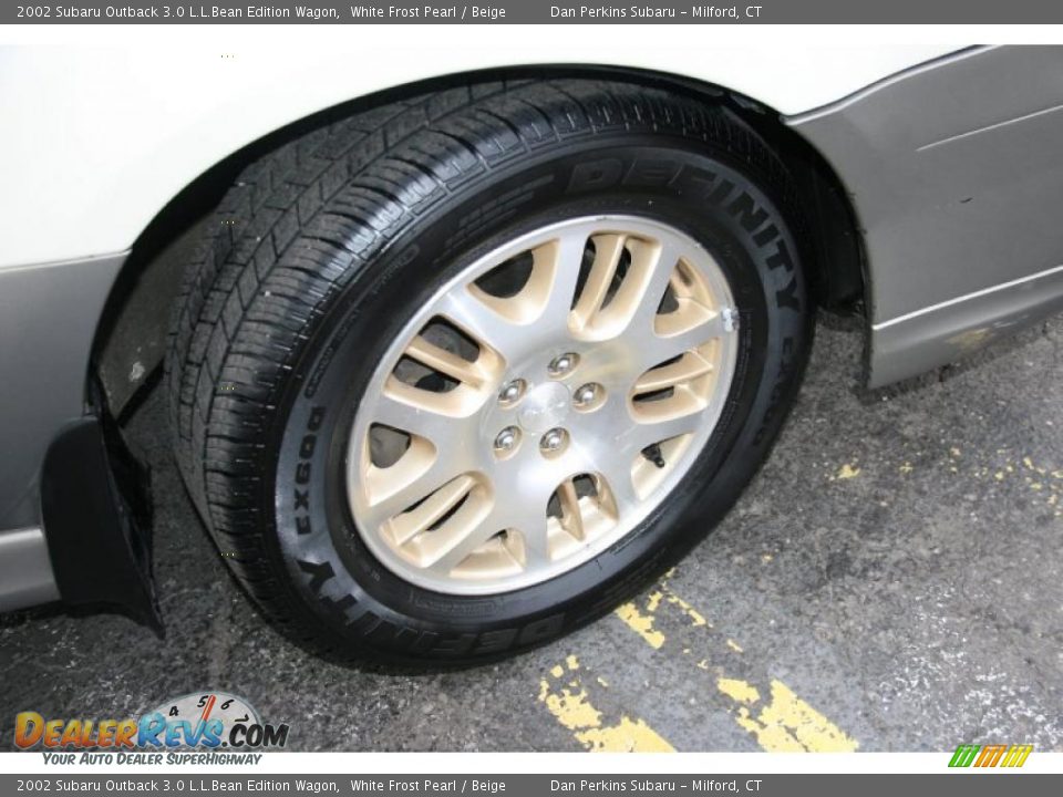 2002 Subaru Outback 3.0 L.L.Bean Edition Wagon White Frost Pearl / Beige Photo #18