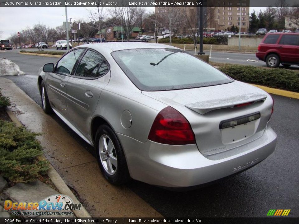 2006 Pontiac Grand Prix Sedan Liquid Silver Metallic / Ebony Photo #2
