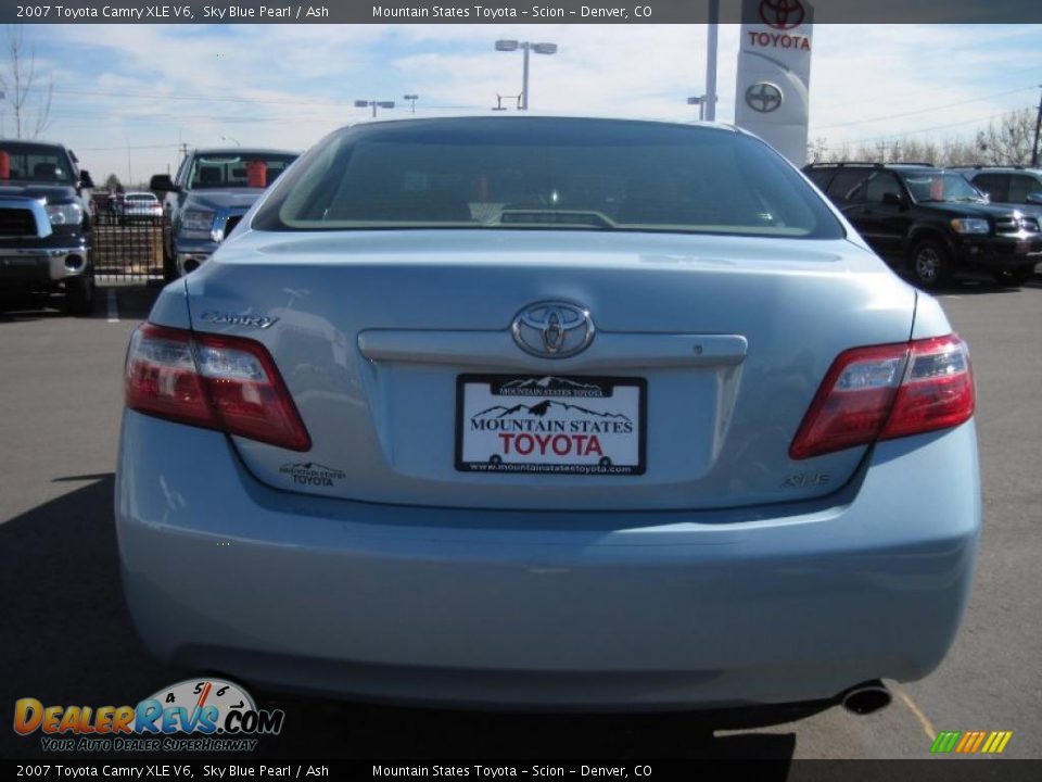 2007 Toyota Camry XLE V6 Sky Blue Pearl / Ash Photo #3