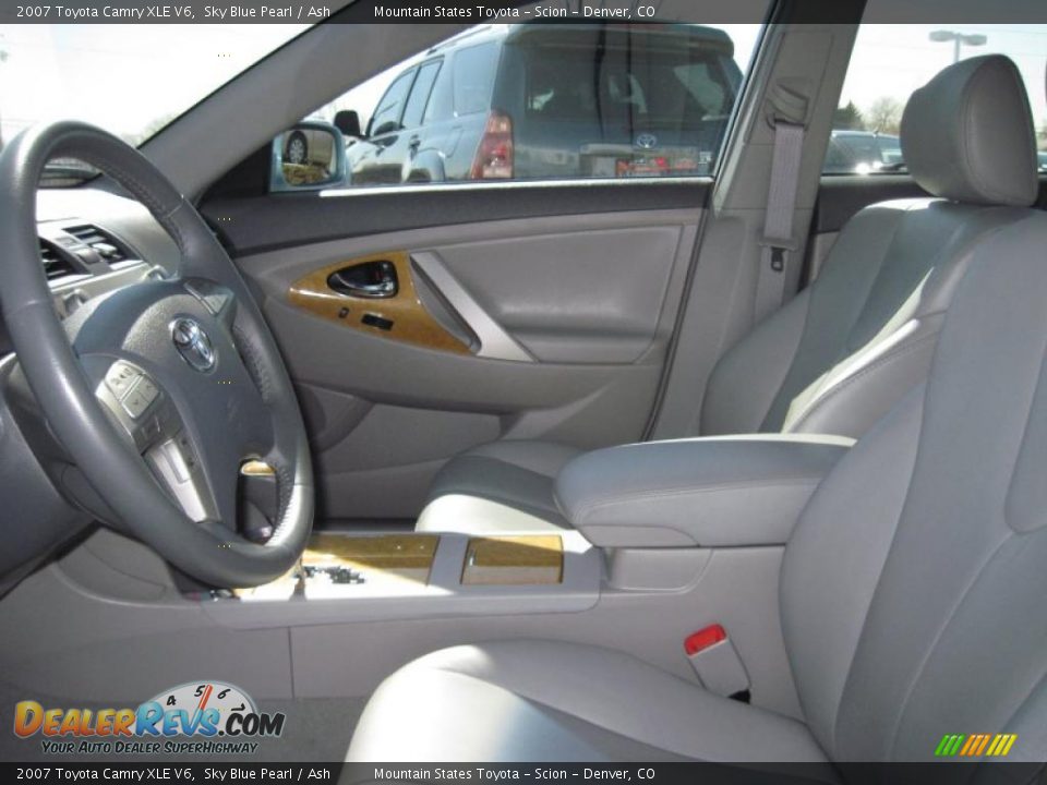 2007 Toyota Camry XLE V6 Sky Blue Pearl / Ash Photo #9