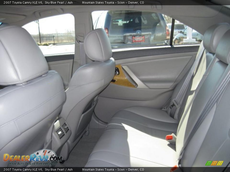 2007 Toyota Camry XLE V6 Sky Blue Pearl / Ash Photo #10
