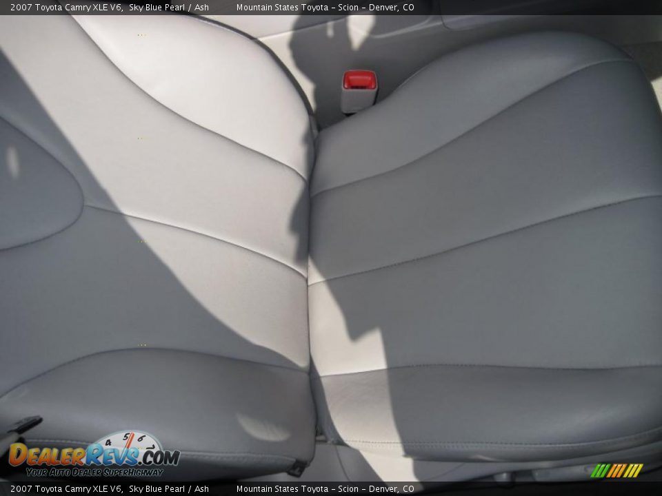 2007 Toyota Camry XLE V6 Sky Blue Pearl / Ash Photo #12