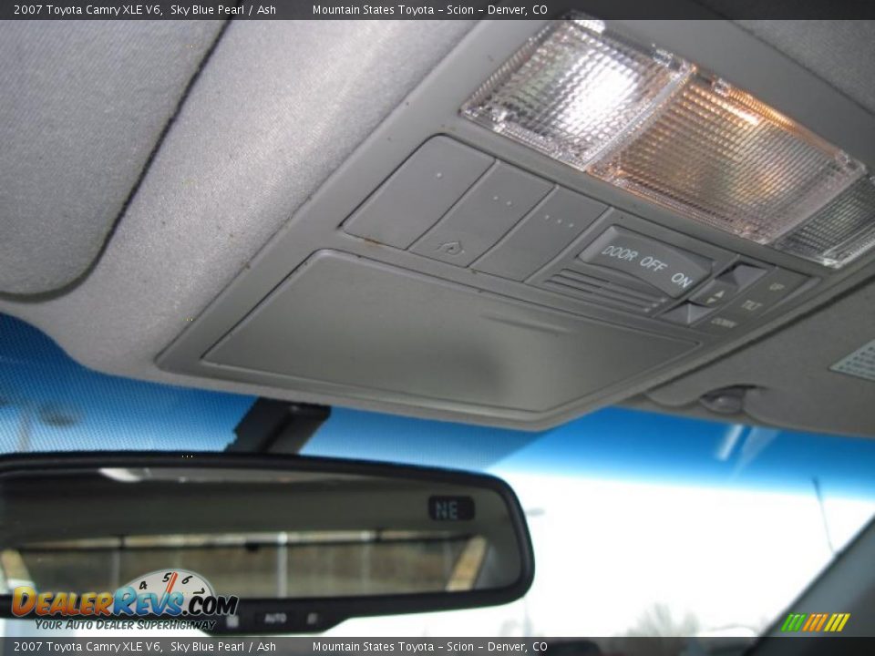 2007 Toyota Camry XLE V6 Sky Blue Pearl / Ash Photo #20