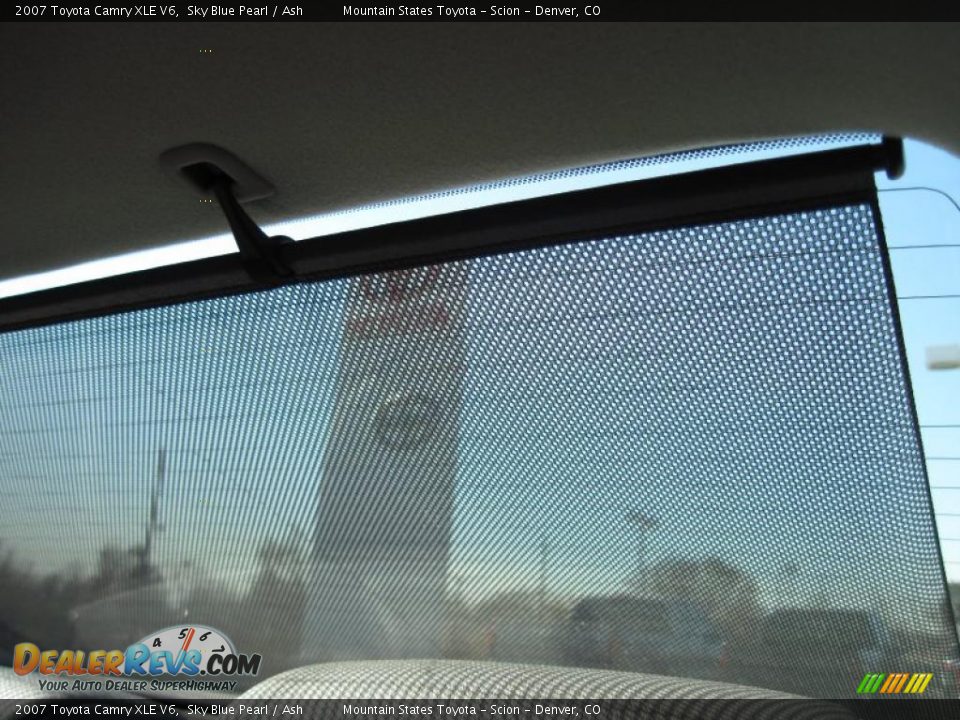 2007 Toyota Camry XLE V6 Sky Blue Pearl / Ash Photo #26