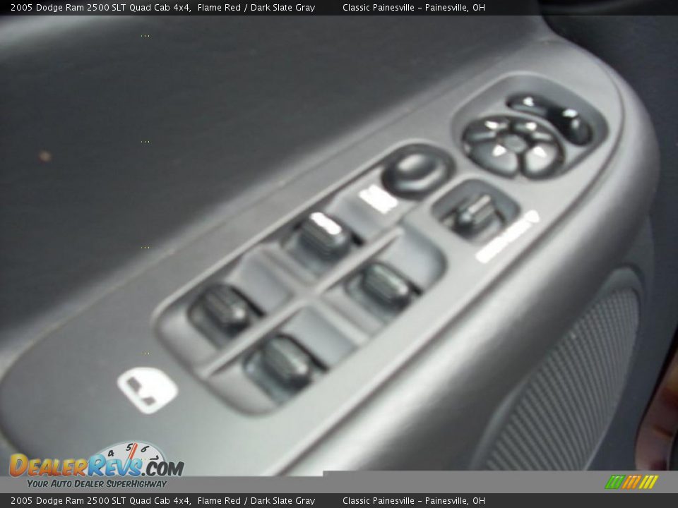 2005 Dodge Ram 2500 SLT Quad Cab 4x4 Flame Red / Dark Slate Gray Photo #8