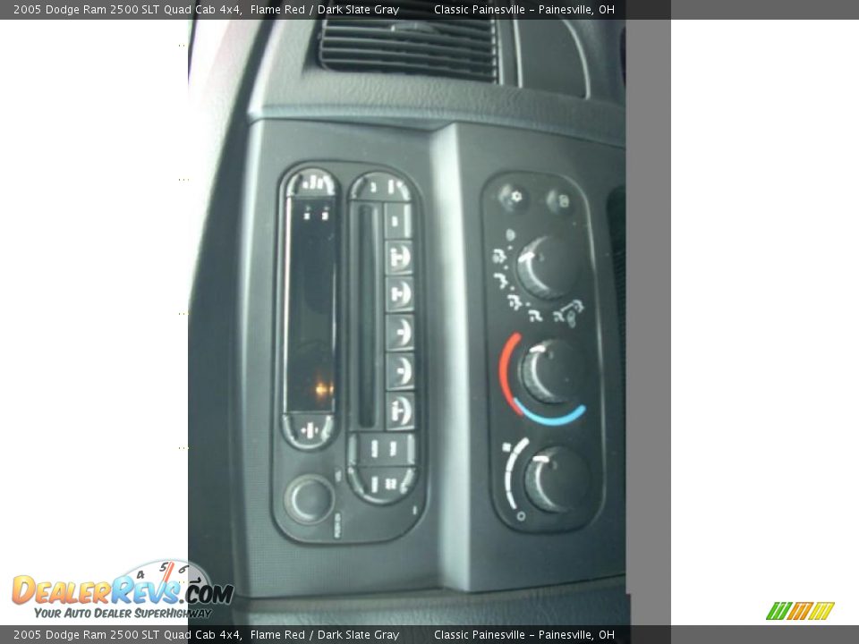 2005 Dodge Ram 2500 SLT Quad Cab 4x4 Flame Red / Dark Slate Gray Photo #10
