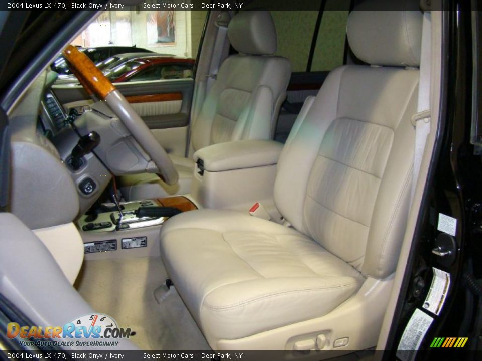 2004 Lexus LX 470 Black Onyx / Ivory Photo #7