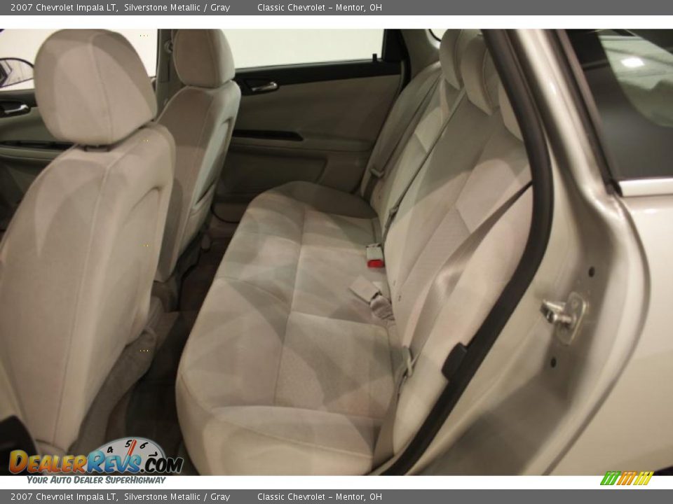 2007 Chevrolet Impala LT Silverstone Metallic / Gray Photo #17