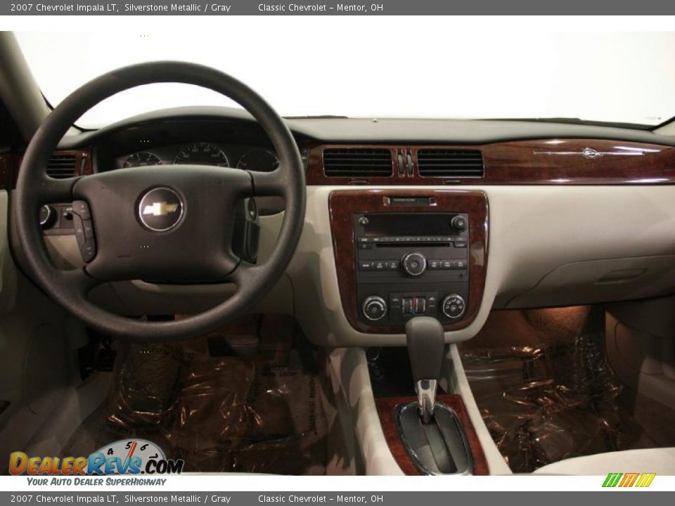2007 Chevrolet Impala LT Silverstone Metallic / Gray Photo #18
