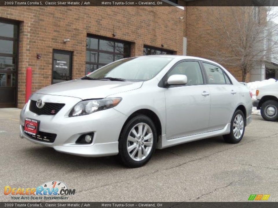 2009 Toyota Corolla S Classic Silver Metallic / Ash Photo #2