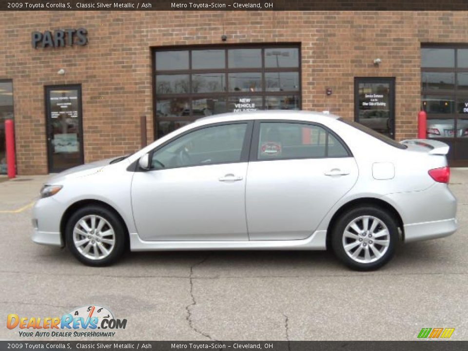 2009 Toyota Corolla S Classic Silver Metallic / Ash Photo #3