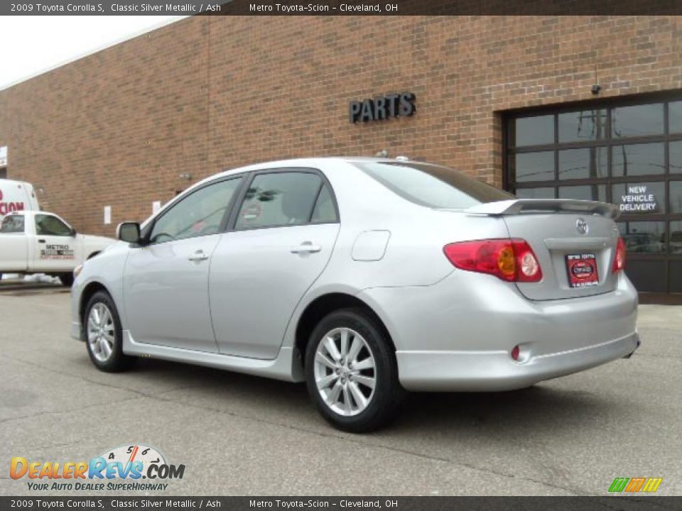 2009 Toyota Corolla S Classic Silver Metallic / Ash Photo #4