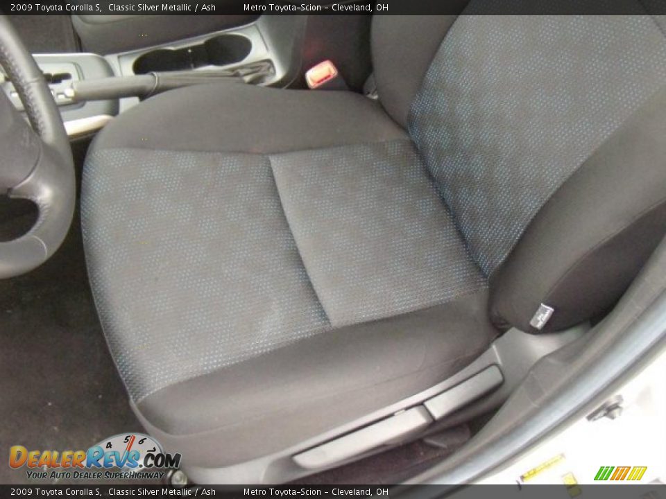2009 Toyota Corolla S Classic Silver Metallic / Ash Photo #10