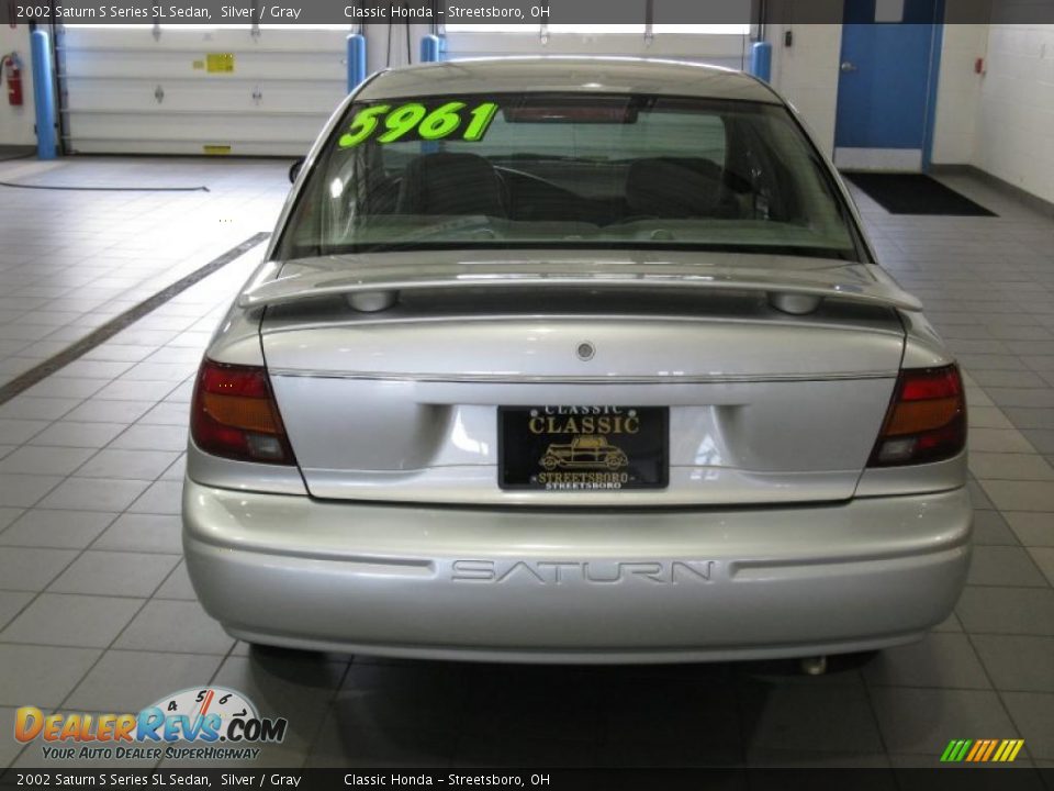 2002 Saturn S Series SL Sedan Silver / Gray Photo #6