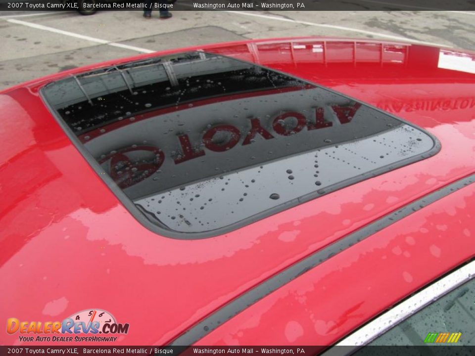 2007 Toyota Camry XLE Barcelona Red Metallic / Bisque Photo #9