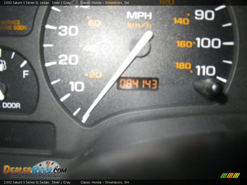 2002 Saturn S Series SL Sedan Silver / Gray Photo #15