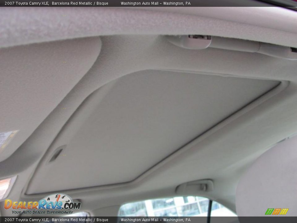 2007 Toyota Camry XLE Barcelona Red Metallic / Bisque Photo #14