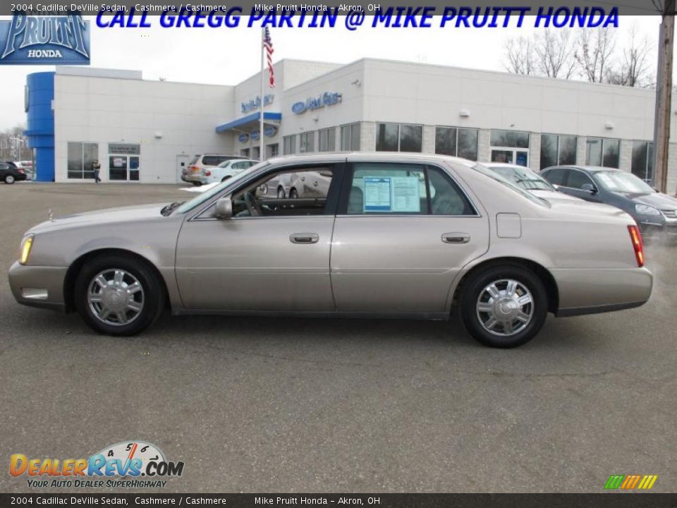 2004 Cadillac DeVille Sedan Cashmere / Cashmere Photo #1