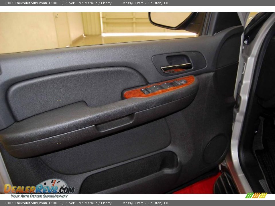 2007 Chevrolet Suburban 1500 LT Silver Birch Metallic / Ebony Photo #15