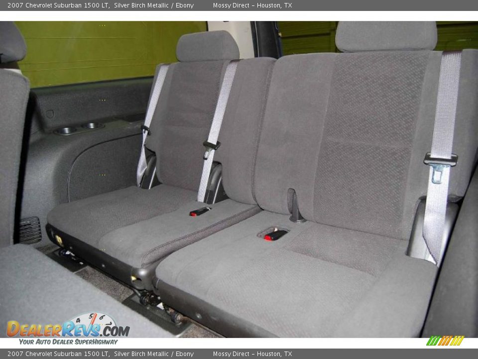 2007 Chevrolet Suburban 1500 LT Silver Birch Metallic / Ebony Photo #20