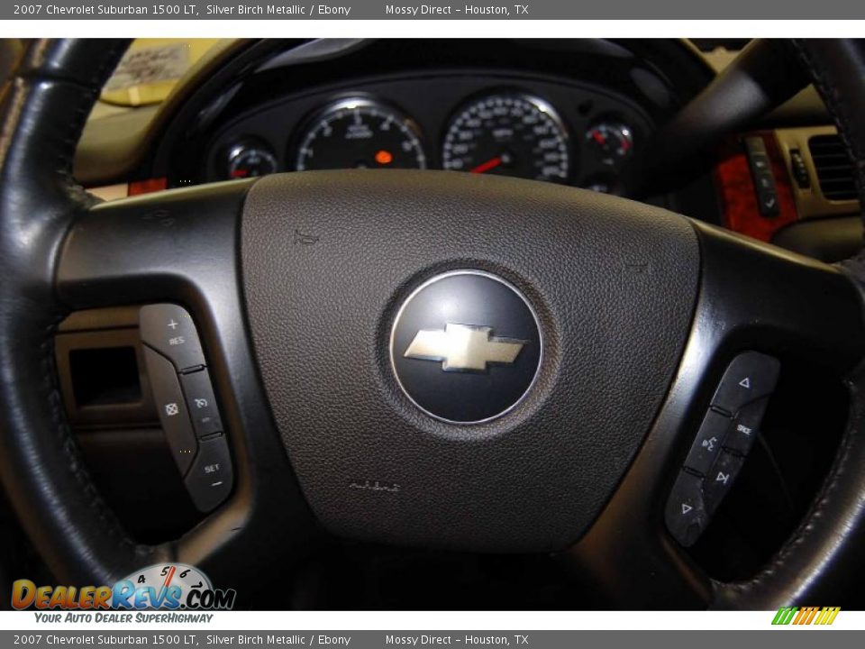 2007 Chevrolet Suburban 1500 LT Silver Birch Metallic / Ebony Photo #28
