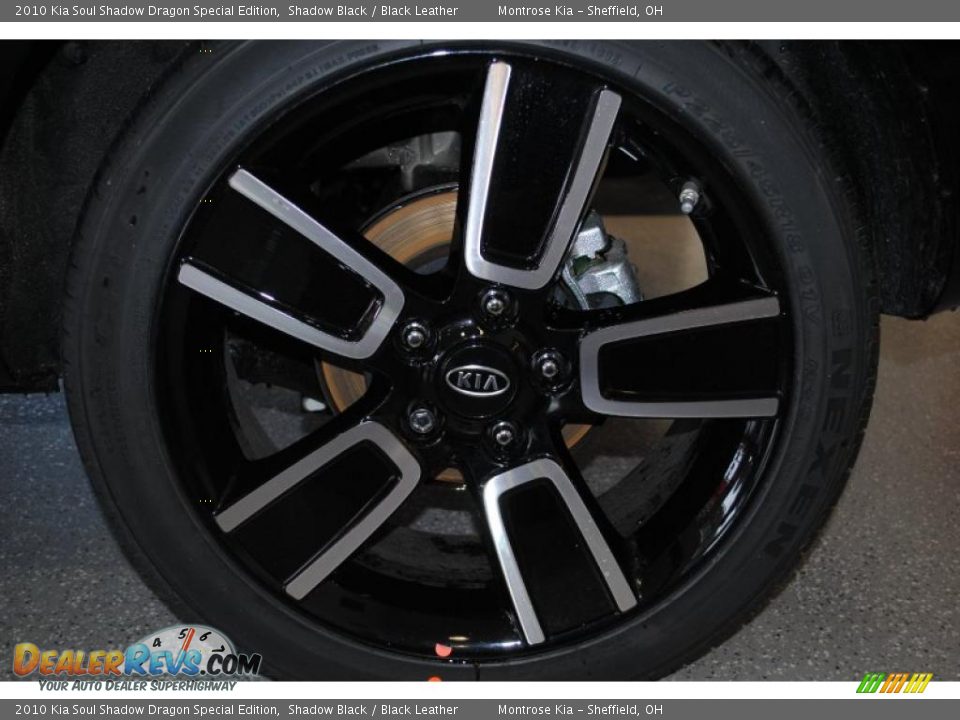2010 Kia Soul Shadow Dragon Special Edition Shadow Black / Black Leather Photo #28