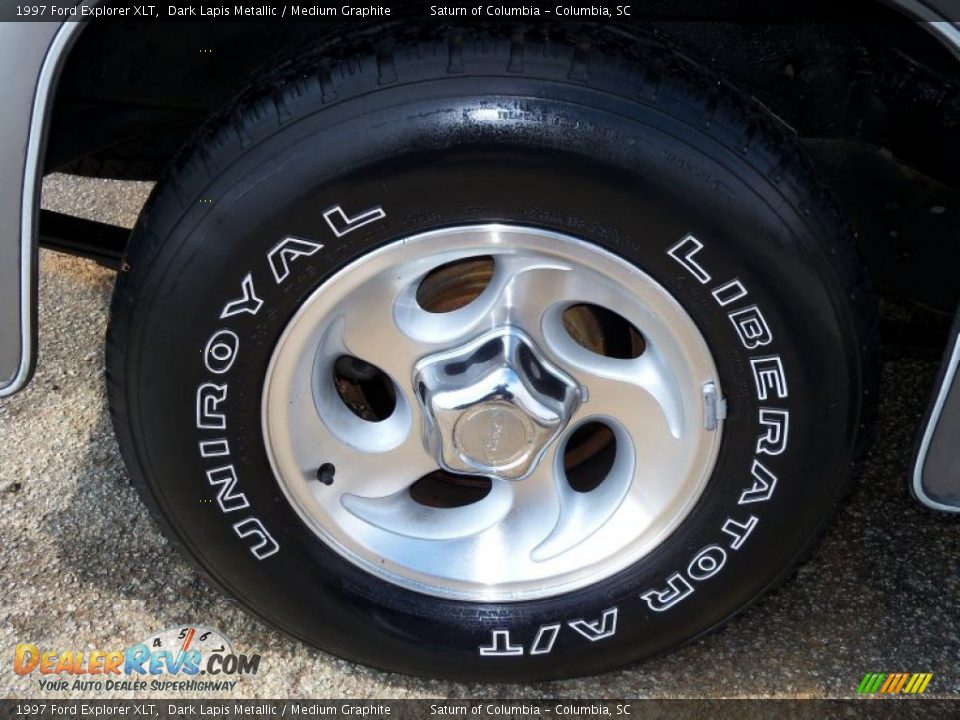1997 Ford Explorer XLT Dark Lapis Metallic / Medium Graphite Photo #13