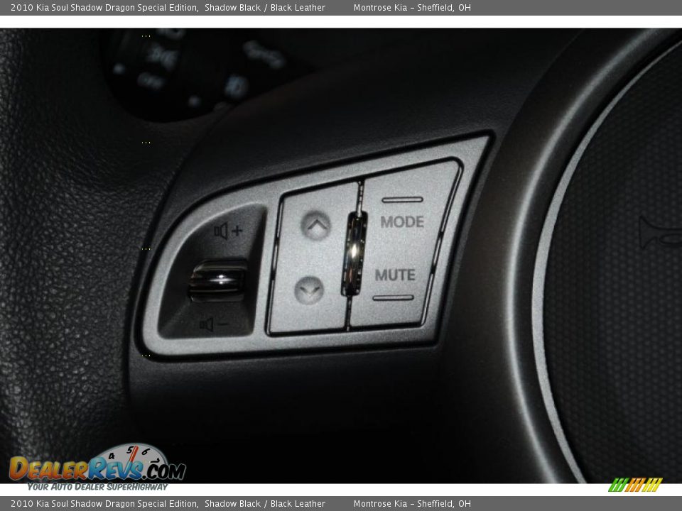 2010 Kia Soul Shadow Dragon Special Edition Shadow Black / Black Leather Photo #31