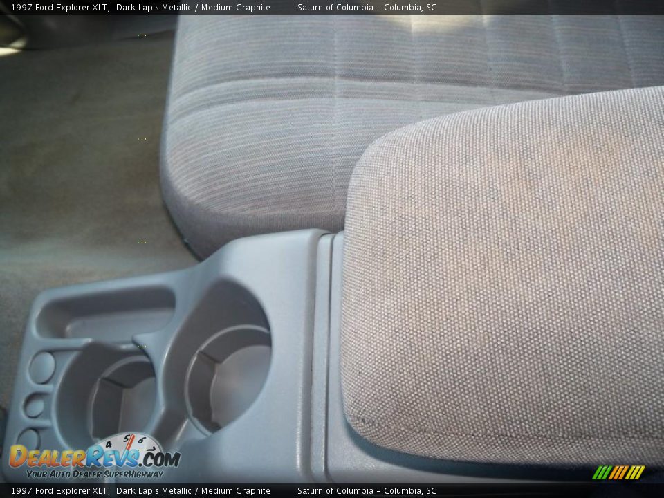 1997 Ford Explorer XLT Dark Lapis Metallic / Medium Graphite Photo #32