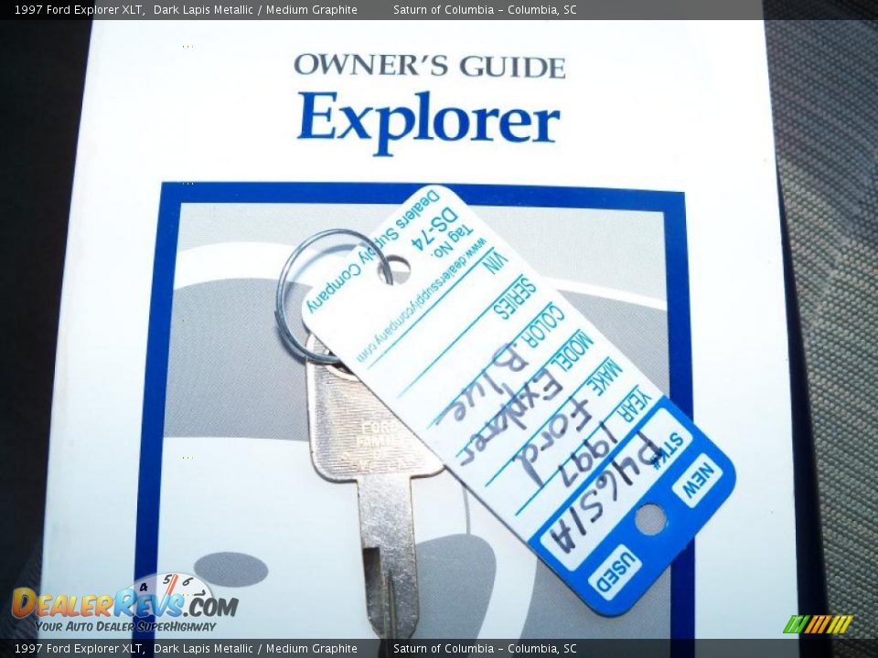 1997 Ford Explorer XLT Dark Lapis Metallic / Medium Graphite Photo #33