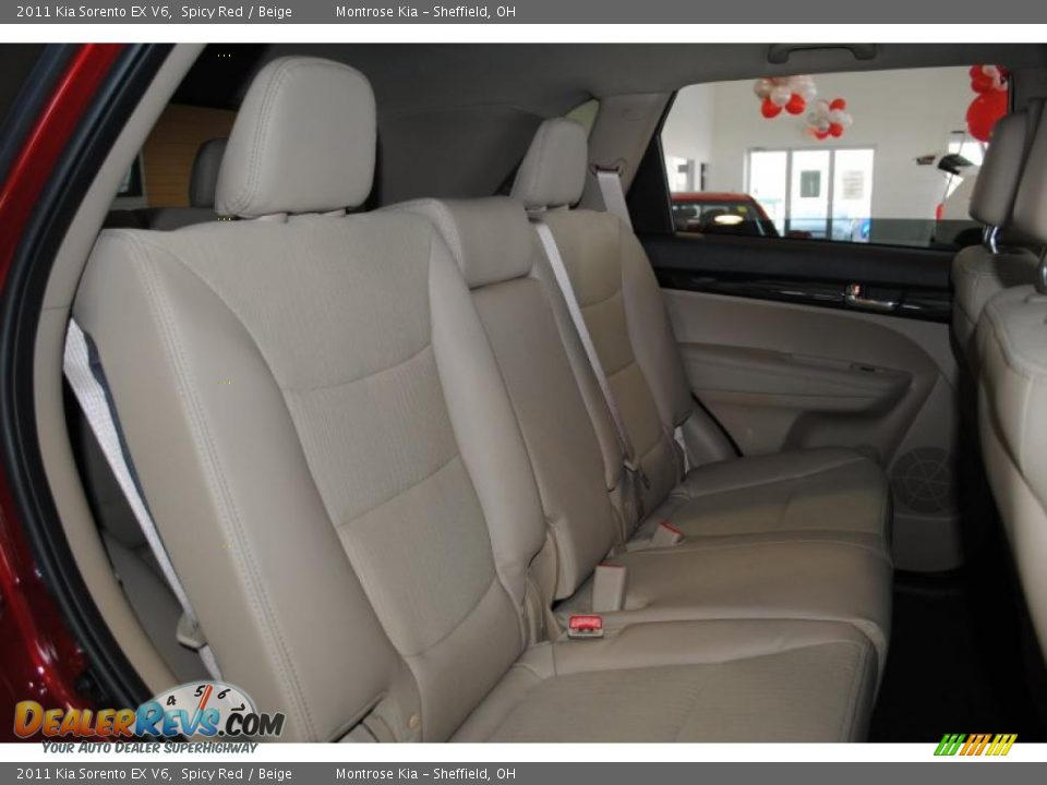 2011 Kia Sorento EX V6 Spicy Red / Beige Photo #22