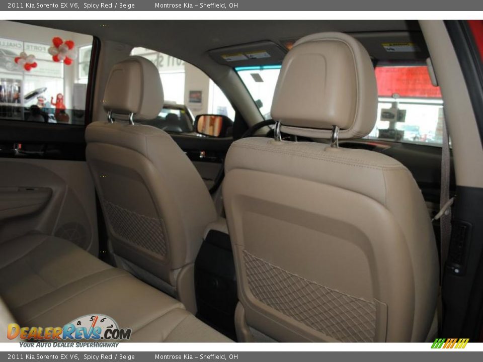 2011 Kia Sorento EX V6 Spicy Red / Beige Photo #23