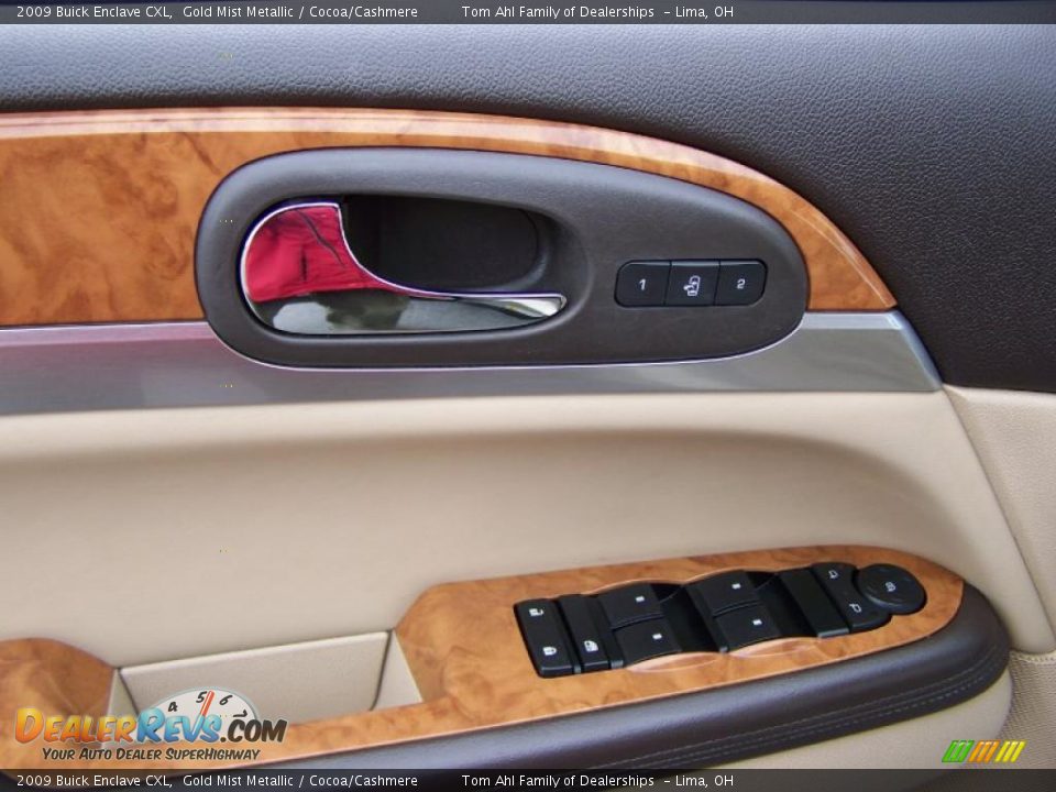 2009 Buick Enclave CXL Gold Mist Metallic / Cocoa/Cashmere Photo #12