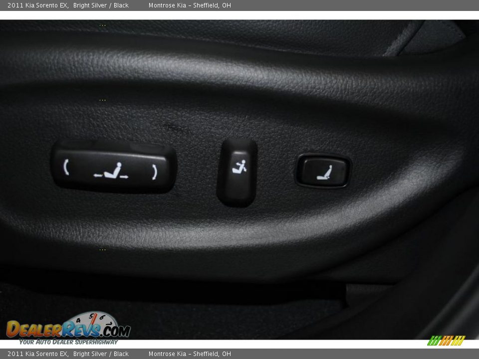 2011 Kia Sorento EX Bright Silver / Black Photo #17
