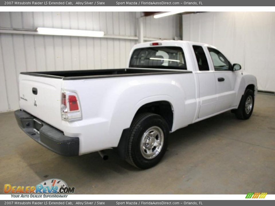 2007 Mitsubishi Raider LS Extended Cab Alloy Silver / Slate Photo #5