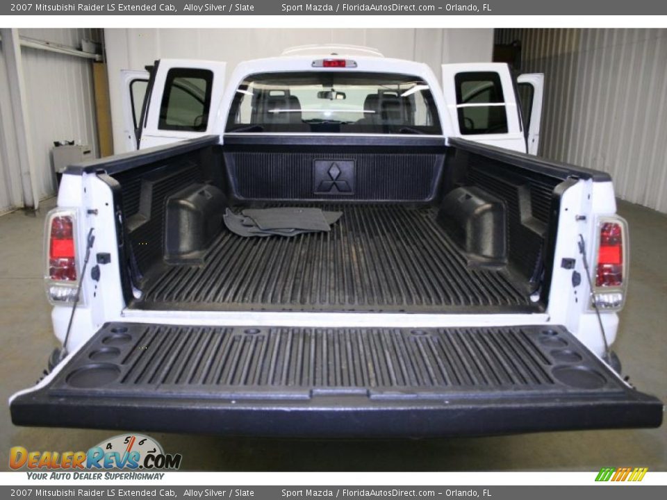 2007 Mitsubishi Raider LS Extended Cab Alloy Silver / Slate Photo #12
