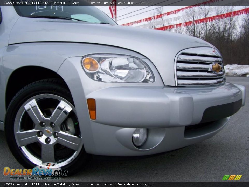2009 Chevrolet HHR LT Silver Ice Metallic / Gray Photo #2