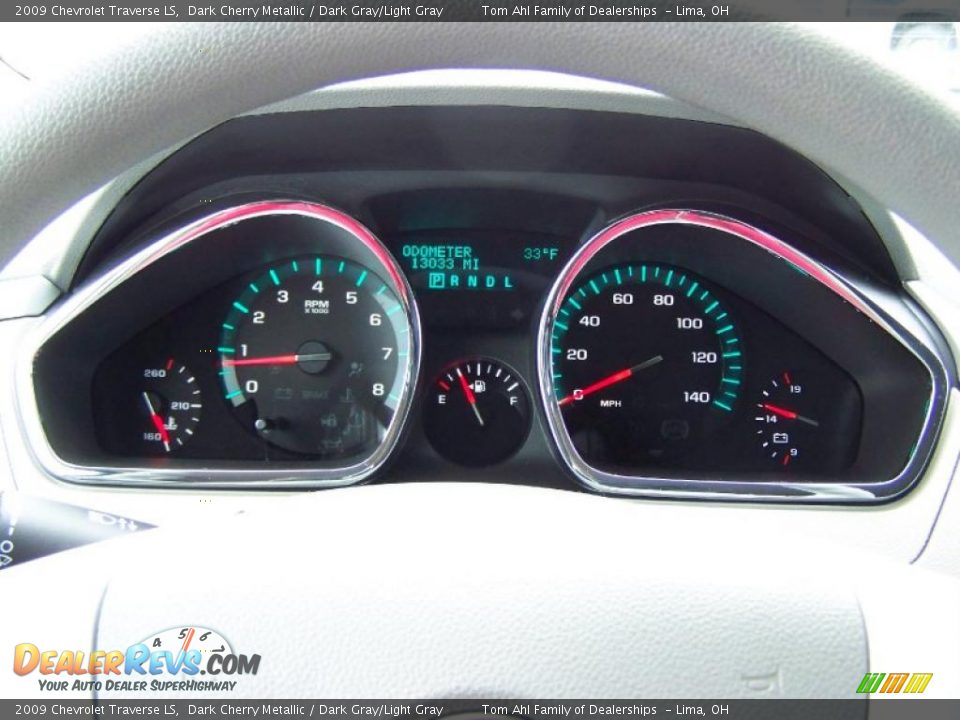 2009 Chevrolet Traverse LS Dark Cherry Metallic / Dark Gray/Light Gray Photo #18