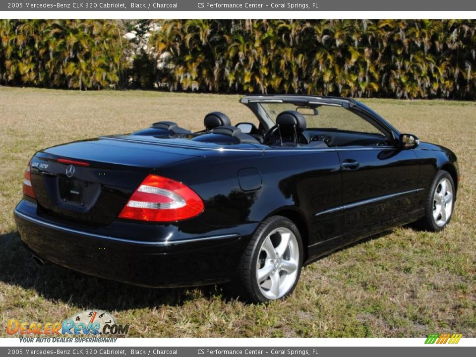 2005 Mercedes-Benz CLK 320 Cabriolet Black / Charcoal Photo #6