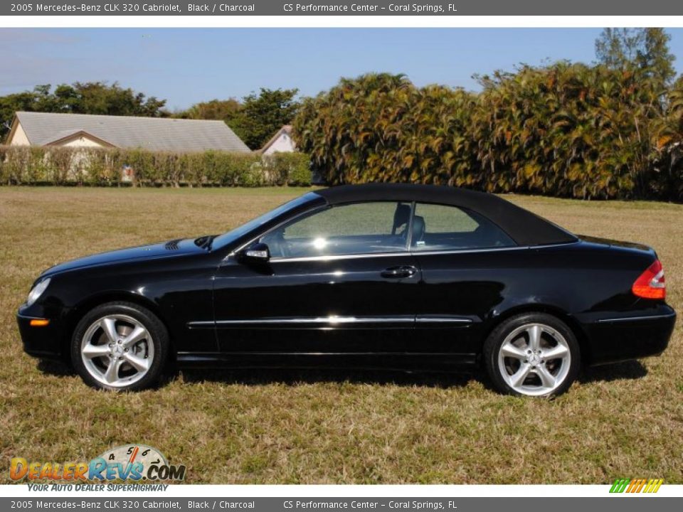 2005 Mercedes-Benz CLK 320 Cabriolet Black / Charcoal Photo #8