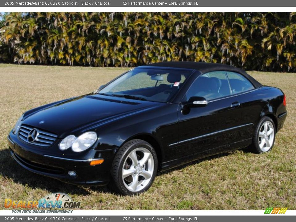 2005 Mercedes-Benz CLK 320 Cabriolet Black / Charcoal Photo #9