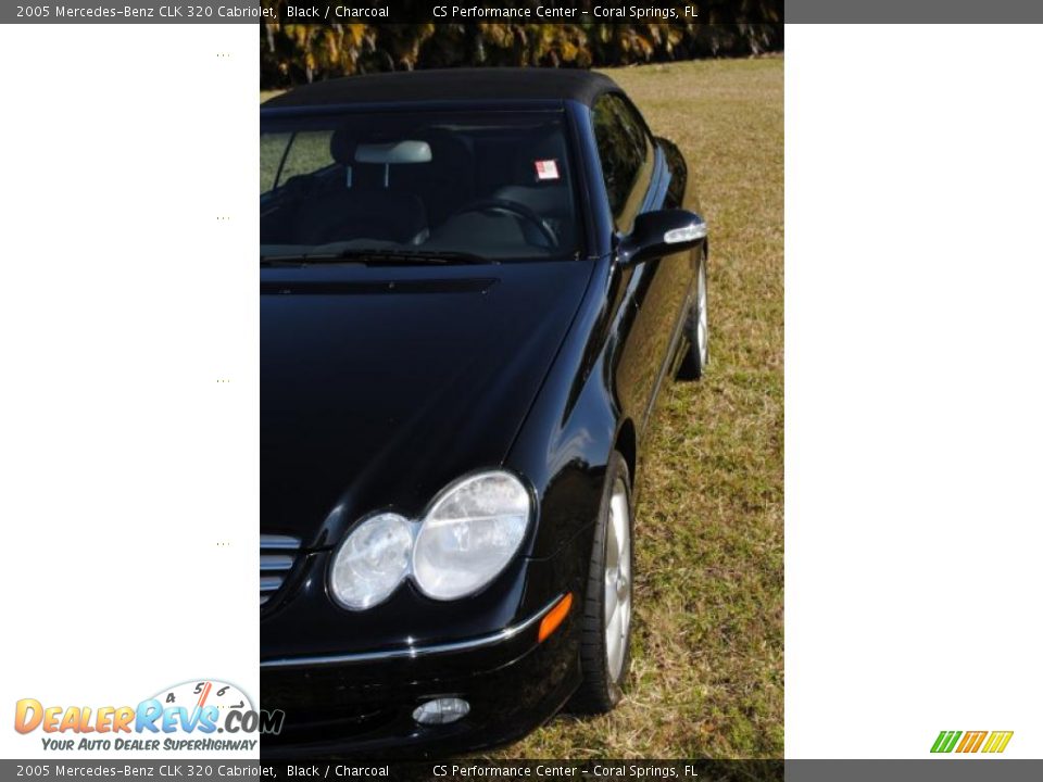 2005 Mercedes-Benz CLK 320 Cabriolet Black / Charcoal Photo #12