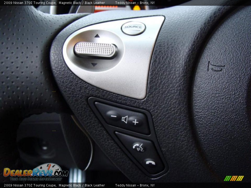 2009 Nissan 370Z Touring Coupe Magnetic Black / Black Leather Photo #24