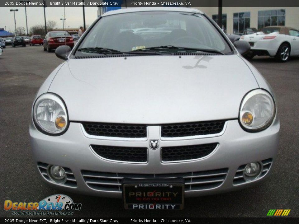 2005 Dodge Neon SXT Bright Silver Metallic / Dark Slate Gray Photo #9