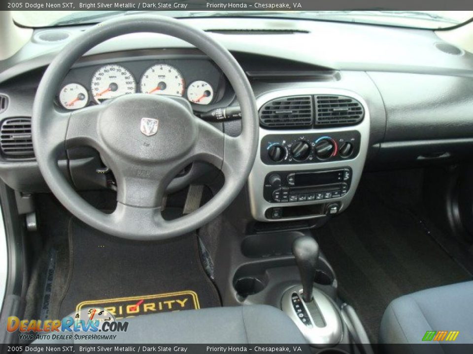 2005 Dodge Neon SXT Bright Silver Metallic / Dark Slate Gray Photo #12